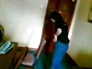4- پس از ورزش ، مرد  ...